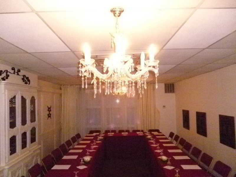 Hotel Le Mas Des Ponts D'Арл Екстериор снимка